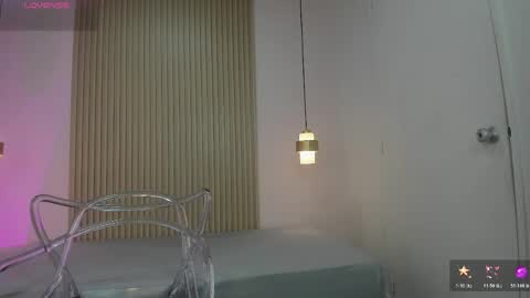 mollygray8 online show from April 18, 11:56 am