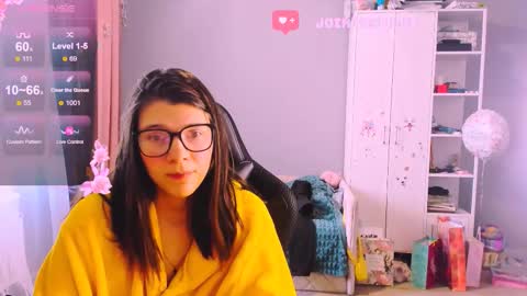  KIRA  online show from November 14, 6:59 am