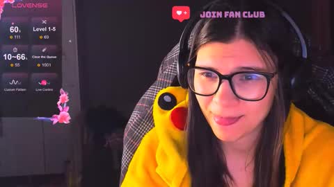  KIRA  online show from November 25, 4:50 pm