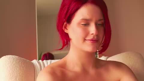 Hello my name is Fabulous online show from October 21, 9:36 am