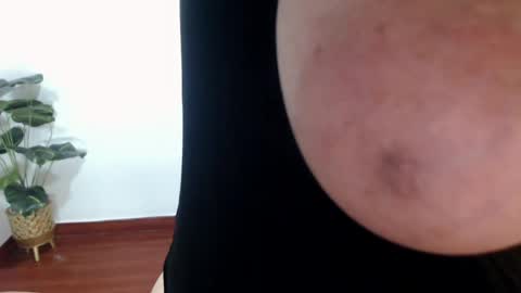 Sara online show from April 21, 2:51 am