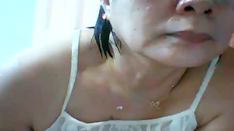mombastic55 online show from May 19, 2:18 am