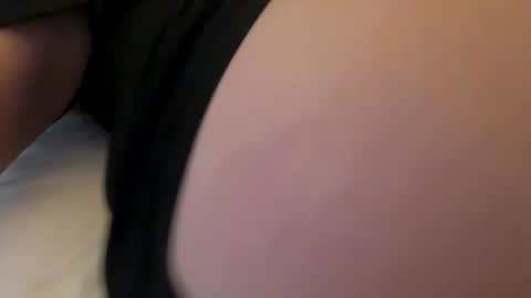 mommy_infinityxx online show from April 20, 10:46 pm