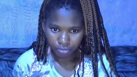 momsdoll online show from January 18, 3:43 pm