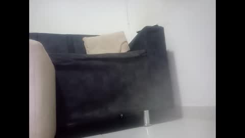 monaa_paloma online show from April 17, 1:52 am