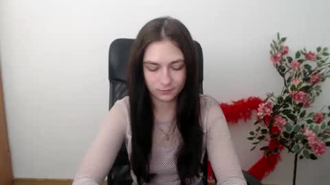 monakali online show from November 5, 7:43 am