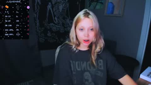   online show from July 22, 7:38 pm