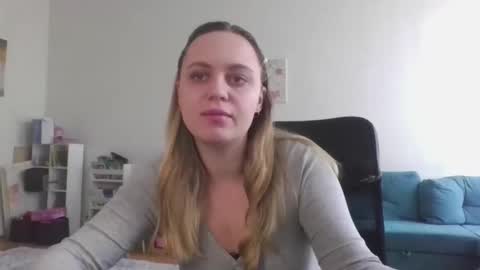 monarise online show from April 14, 8:28 am