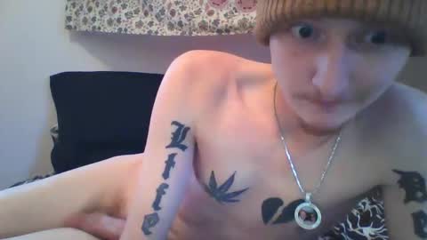 Steven Rhyne online show from December 17, 6:31 pm