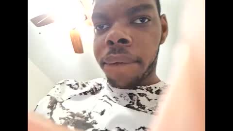 moneyboysaveg584 online show from April 13, 12:42 pm