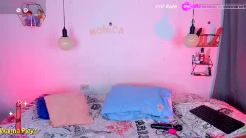 aleja      independent model       online show from December 20, 6:37 pm