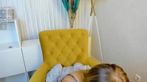 Melissa online show from December 5, 8:02 am