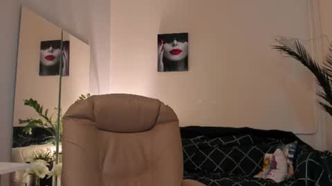 Monica online show from June 11, 6:55 am
