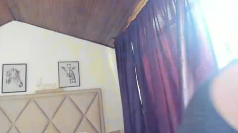 Mony online show from May 15, 6:59 pm