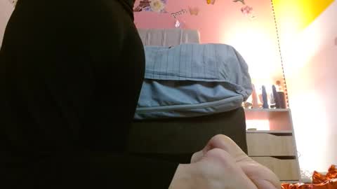 Snapshot of monickhot303av chatting on March 4, 6:15 am monickhot303av online show from March 4, 6:15 am