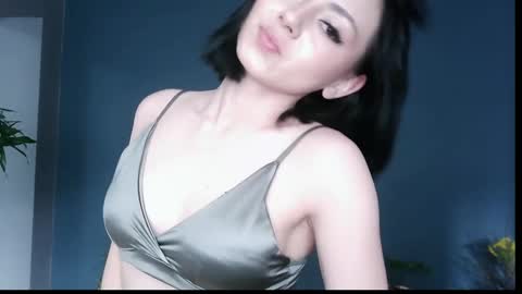 monika_dance7 online show from April 9, 1:06 pm