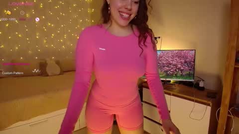  Monroe    Please dont forger to follow me  online show from March 5, 8:56 am