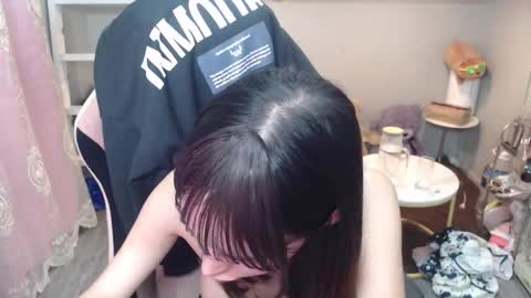 Snapshot of monstercockselfsuck chatting on October 14, 12:08 pm ELYSE A SIMPLE GIRL online show from October 14, 12:08 pm