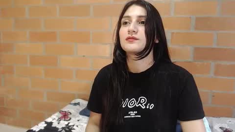 Luisa online show from February 23, 1:57 pm