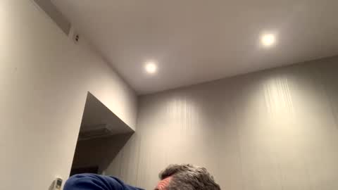 Monty G online show from December 19, 4:24 pm