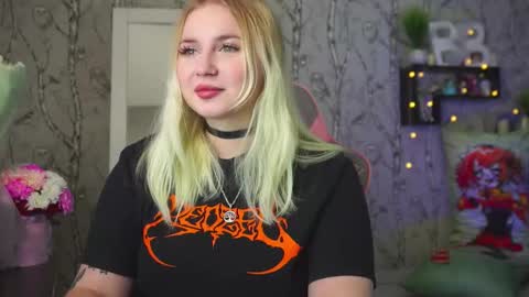 Emilia online show from March 5, 9:18 am