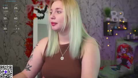 Emilia online show from November 2, 7:08 am