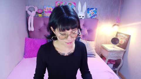 Charlotte online show from February 5, 6:55 pm