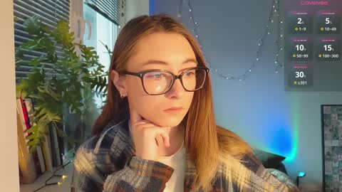 Snapshot of moonlight__lovers chatting on January 18, 12:15 pm Dana online show from January 18, 12:15 pm