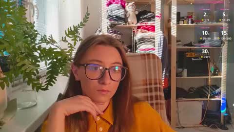 Snapshot of moonlight__lovers chatting on February 20, 1:19 pm Dana online show from February 20, 1:19 pm