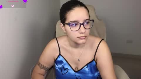 Moon Woman online show from January 11, 3:12 am