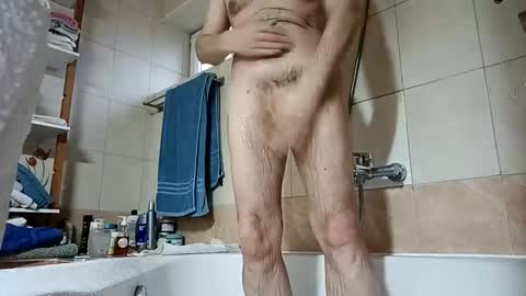 moos1 online show from March 16, 5:44 am