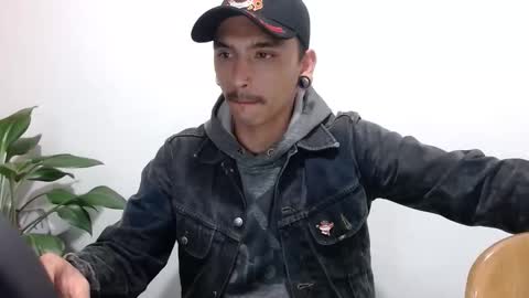 Abelardo online show from April 6, 2:09 am