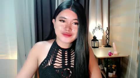 Snapshot of morenaaries12 chatting on September 29, 8:30 pm MIA online show from September 29, 8:30 pm
