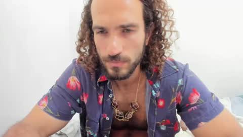 Pipo online show from February 18, 5:09 pm