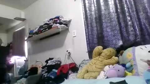 morfenblessex online show from December 1, 7:23 pm