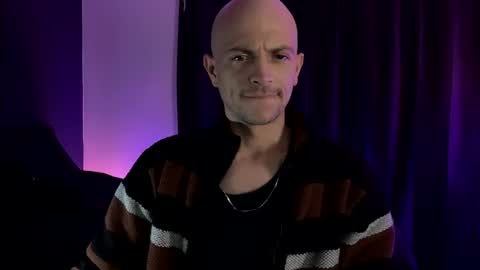 mount_vesuvius online show from November 23, 7:28 am