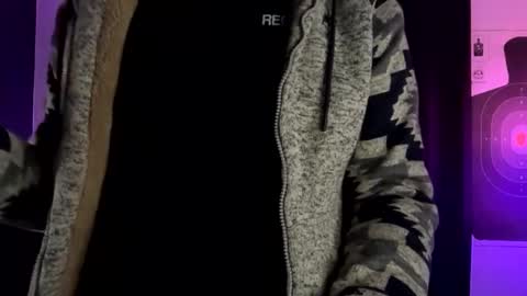 mount_vesuvius online show from November 25, 7:40 am