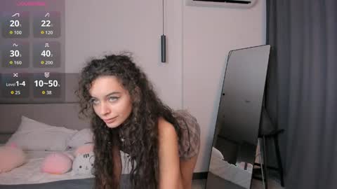 Luna online show from February 26, 10:35 pm