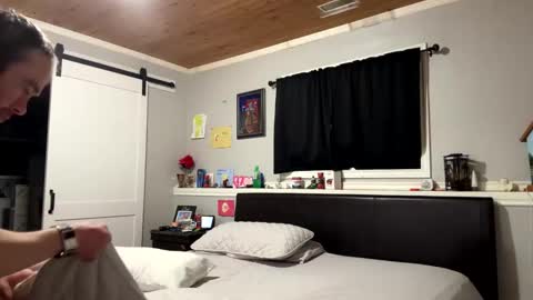 mr_a420 online show from February 8, 9:35 am