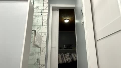 mr_a420 online show from December 21, 6:14 pm