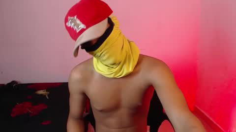 Snapshot of mr_cock_28 chatting on October 23, 2:02 am mr_cock_28 online show from October 23, 2:02 am