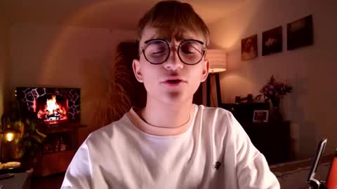 Snapshot of mr_evan1 chatting on October 12, 4:53 pm Mr Evans online show from October 12, 4:53 pm