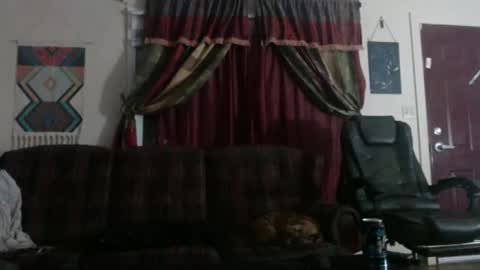 Snapshot of mr_happy12 chatting on February 18, 5:42 am mr_happy12 online show from February 18, 5:42 am