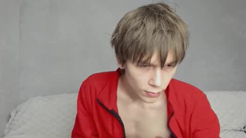 Makentoshi online show from December 21, 8:32 am