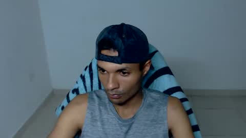 Max online show from November 9, 1:31 am