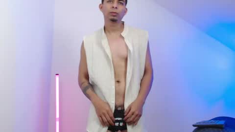 Alpha LATINO online show from April 20, 4:48 am