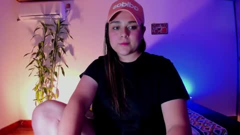 Laura online show from December 19, 6:34 am