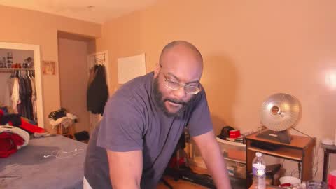 Chuck Daily online show from February 3, 3:15 am