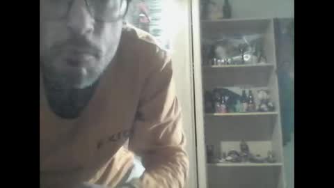 mrfumao online show from March 18, 12:22 pm