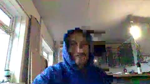 Snapshot of mrgoodkat79 chatting on December 5, 9:33 am mrgoodkat79 online show from December 5, 9:33 am